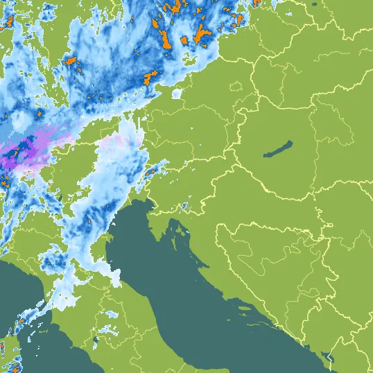 Map with Slovenia in the center and a precipitation layer on top.
